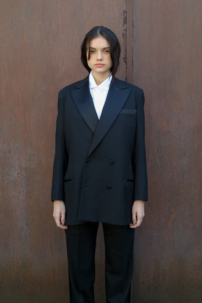OVERSIZED DOUBLE BREASTED TUXEDO JACKET – Chava Studio